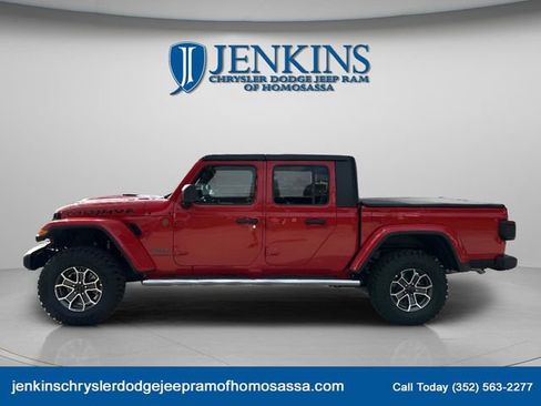 New 2025 Jeep Gladiator Mojave image 6