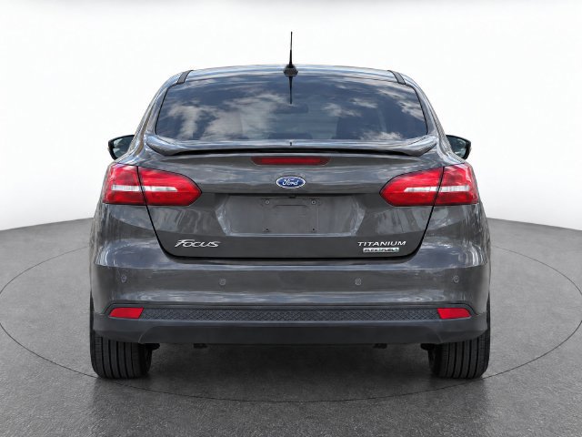 Used 2015 Ford Focus Titanium FWD image 7