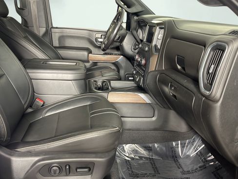 Used 2020 Chevrolet Silverado 3500 High Country w/ Technology Package AWD/4WD image 16