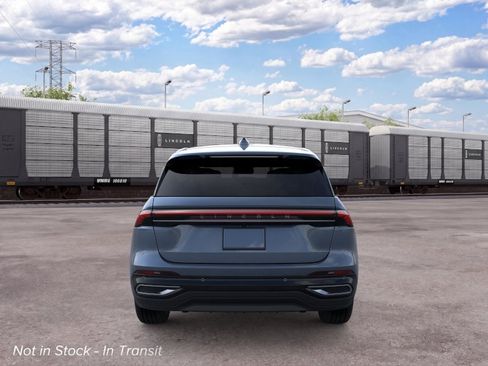 New 2026 Lincoln Nautilus Premier AWD/4WD image 5