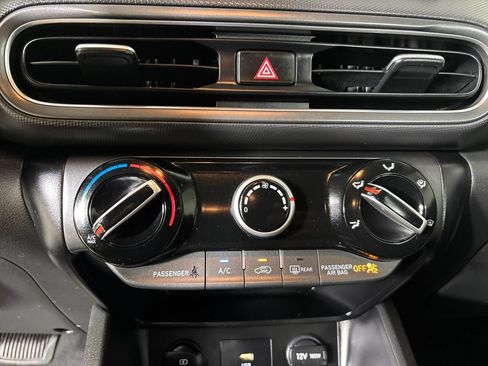 Used 2022 Hyundai Kona SEL w/ Cargo Package FWD image 14