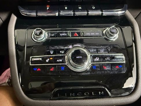 Certified 2022 Lincoln Corsair Reserve w/ Equipment Group 201A image 41