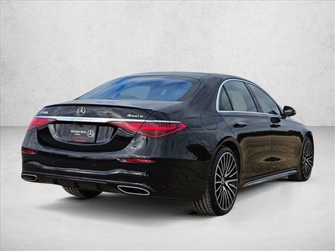Used 2022 Mercedes-Benz S 580 4MATIC Sedan image 5