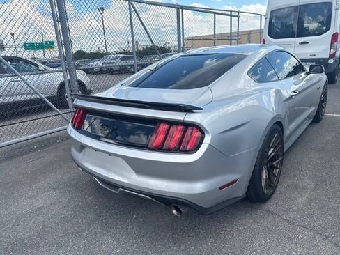 Used 2016 Ford Mustang GT Premium w/ Equipment Group 401A RWD image 19