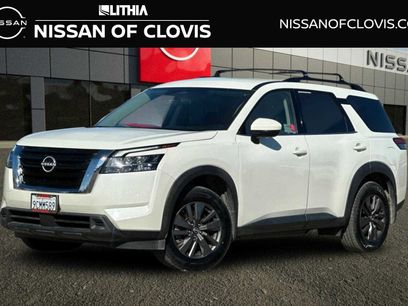 Certified 2022 Nissan Pathfinder SV