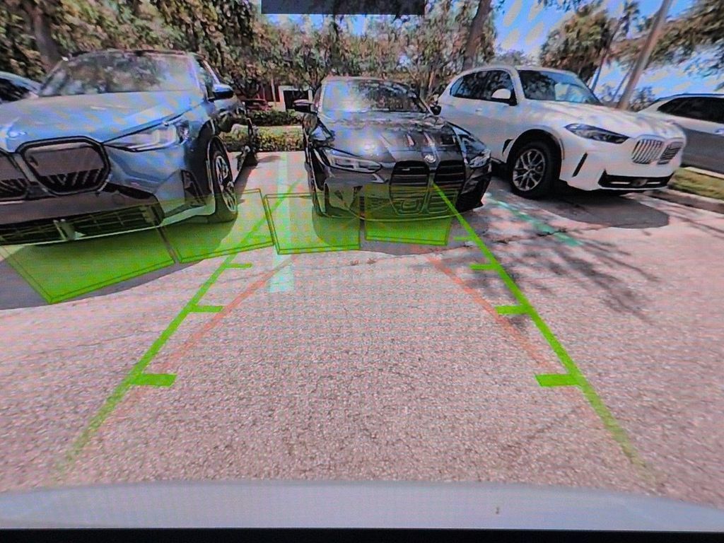 New 2026 BMW X5 xDrive50e w/ M Sport Package AWD/4WD image 21