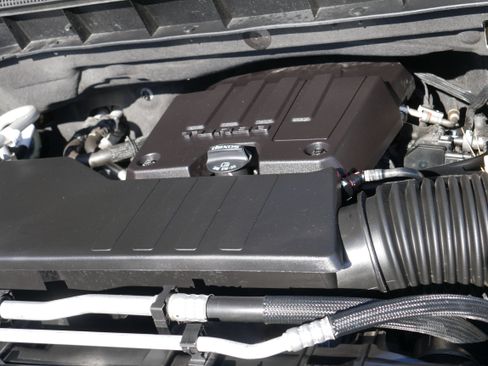 Certified 2023 Chevrolet Silverado 1500 Custom image 10