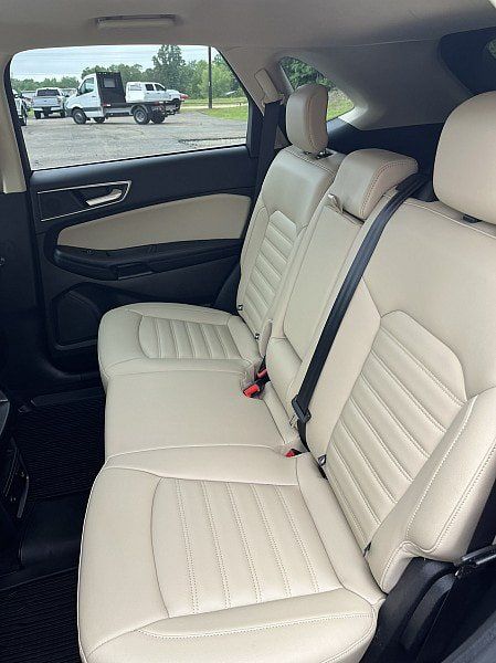 Used 2023 Ford Edge SEL w/ Convenience Package AWD/4WD image 15