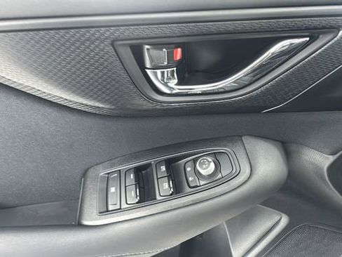 Certified 2025 Subaru Outback Premium image 23