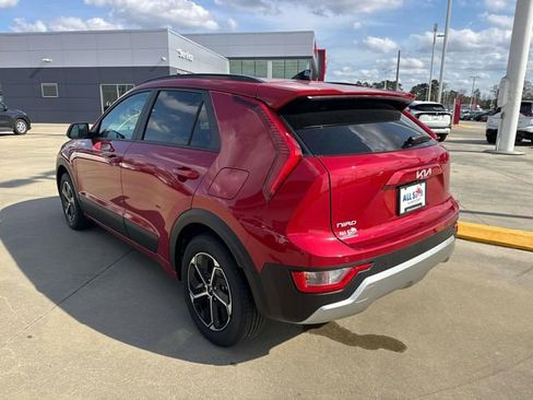New 2026 Kia Niro EX w/ EX Premium Package FWD image 6