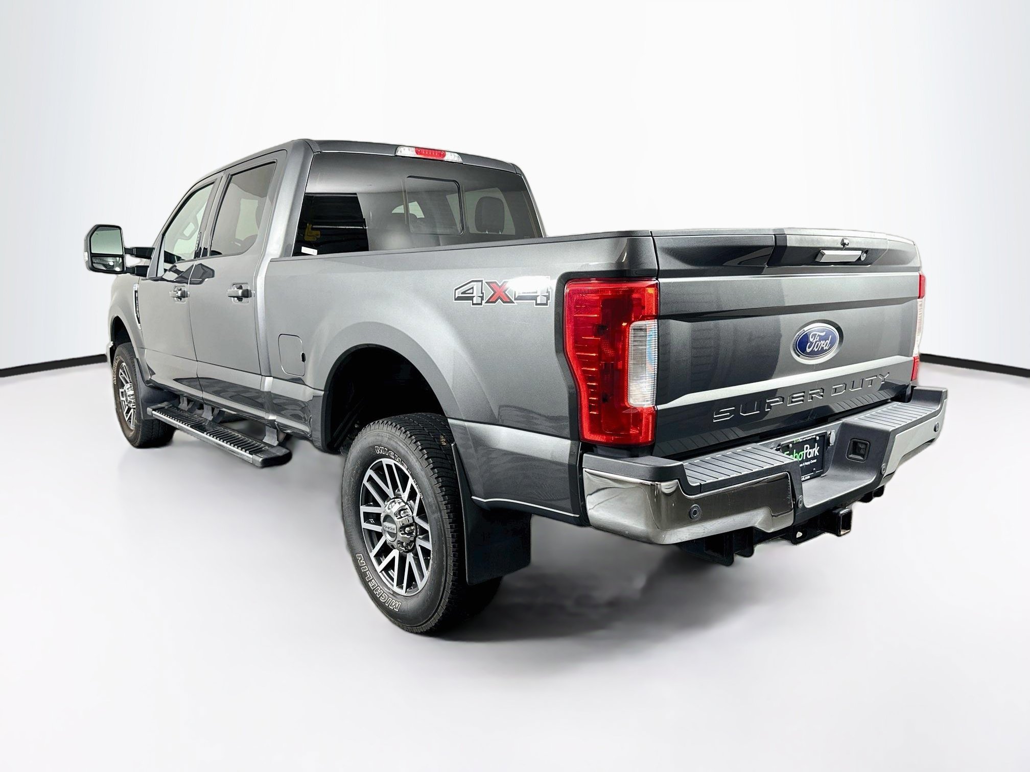 Used 2019 Ford F250 Lariat w/ Lariat Value Package AWD/4WD image 5