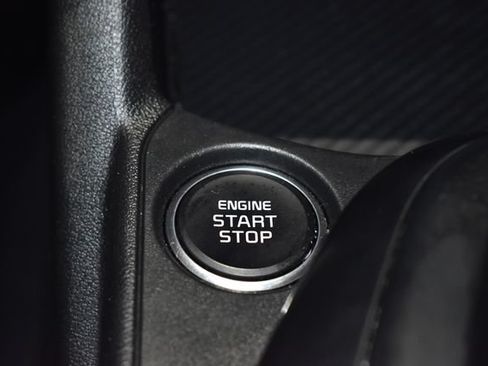 Used 2025 Kia K4 FWD image 18