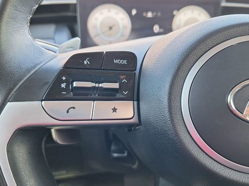 Certified 2023 Hyundai Tucson Limited FWD image 16