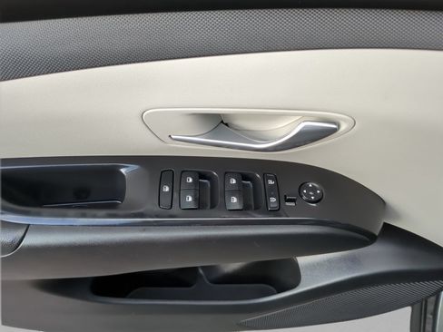 Used 2022 Hyundai Tucson SEL w/ Cargo Package FWD image 17