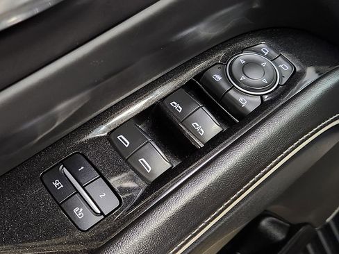 Used 2022 Cadillac Escalade ESV Sport Platinum w/ LPO, ONYX Package image 51