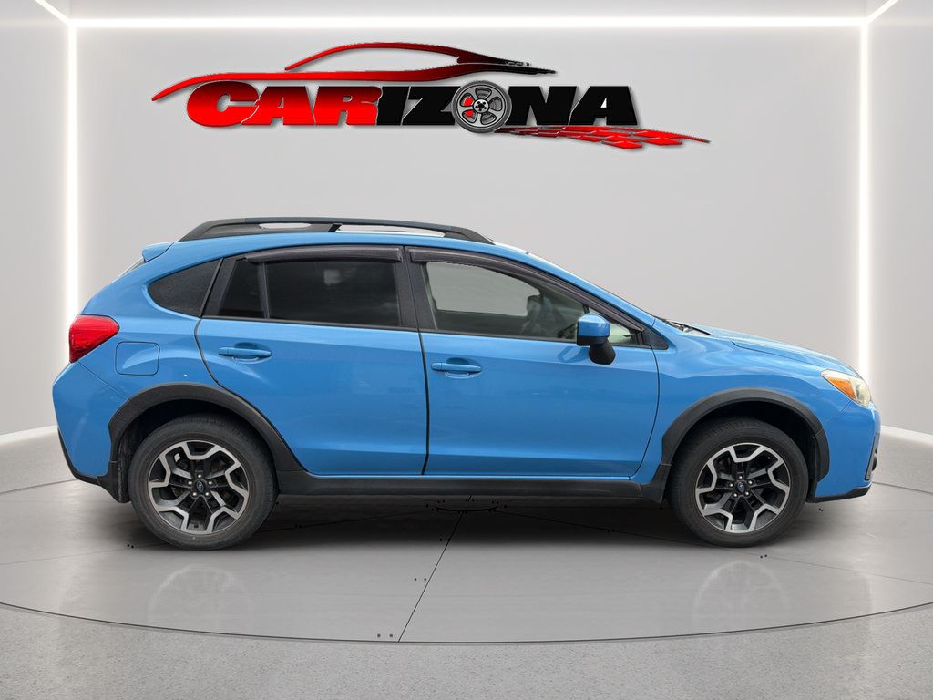 Used 2017 Subaru Crosstrek 2.0i Premium w/ Moonroof Package AWD/4WD image 4