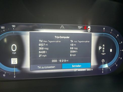 Certified 2025 Volvo V60 B5 Cross Country Plus image 26