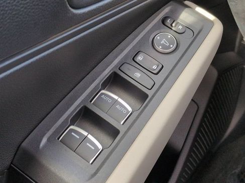 Used 2025 Honda Accord LX image 20