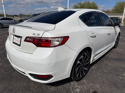 Used 2016 Acura ILX image 9