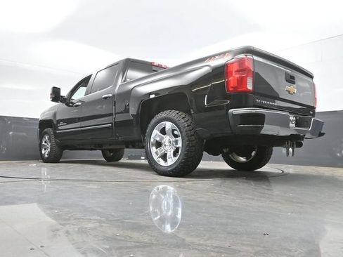 Used 2018 Chevrolet Silverado 1500 LTZ w/ Max Trailering Package AWD/4WD image 50