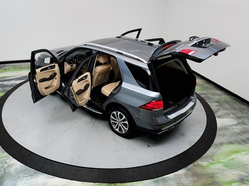 Used 2018 Mercedes-Benz GLE 350 image 41