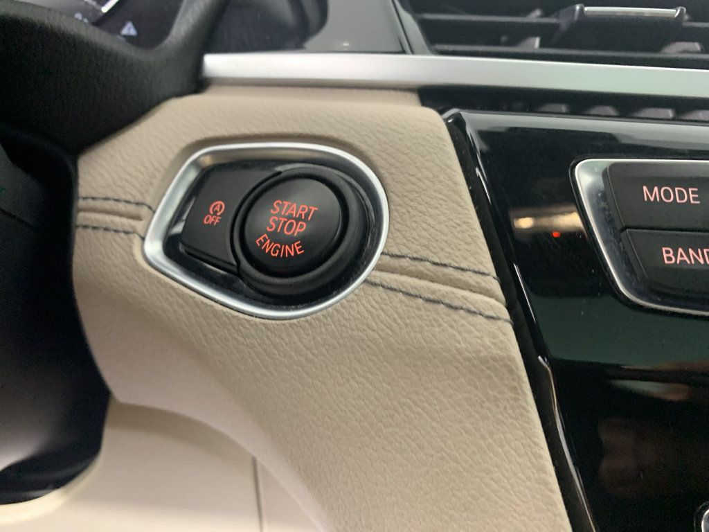 Used 2021 BMW X1 sDrive28i w/ Convenience Package FWD image 17