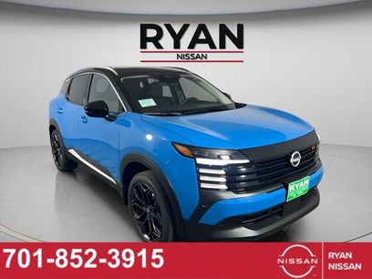 New 2025 Nissan Kicks SR w/ SR Premium Package