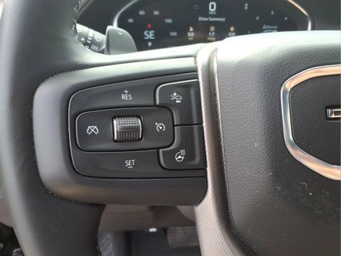 Used 2024 GMC Sierra 1500 Denali w/ Technology Package AWD/4WD image 21