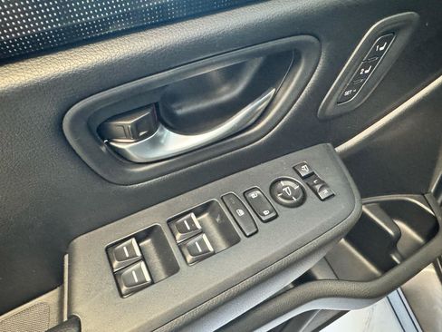 Used 2023 Honda Pilot Elite image 11