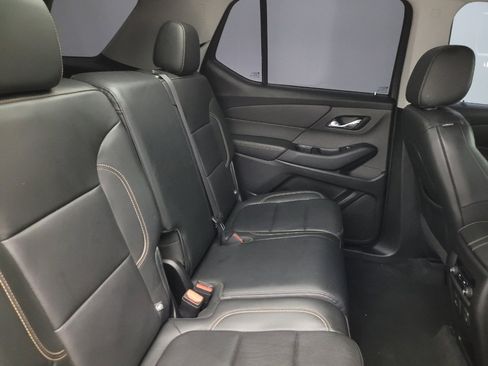 Used 2019 Chevrolet Traverse LT w/ LT Premium Package image 19