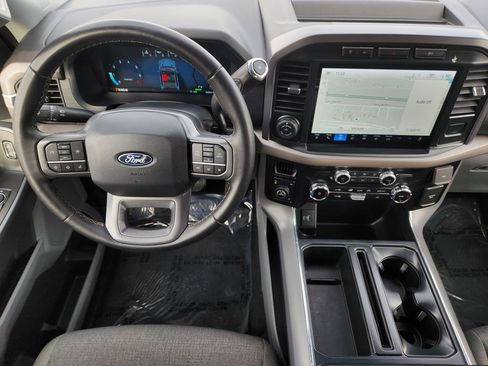 Used 2024 Ford F150 XLT w/ Mobile Office Package image 26