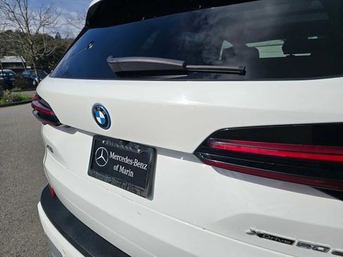 Used 2025 BMW X5 xDrive50e image 15