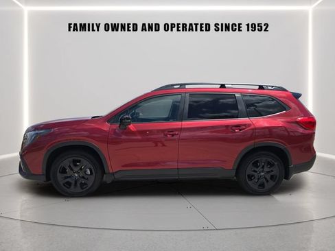 Used 2023 Subaru Ascent Onyx Edition Limited AWD/4WD image 5