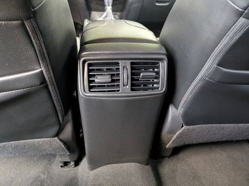 Used 2018 Nissan Rogue SL w/ Premium Package AWD/4WD image 30