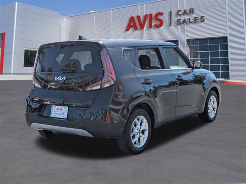 Used 2023 Kia Soul LX w/ Option Group 015 image 6