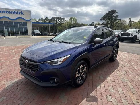 Used 2025 Subaru Crosstrek 2.0i Premium AWD/4WD image 1
