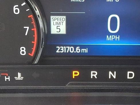 Certified 2022 Ford Explorer XLT w/ Equipment Group 202A image 21