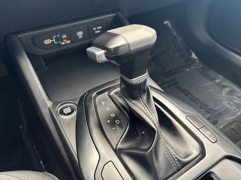 Used 2025 Kia K4 FWD image 43