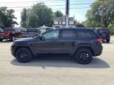 Used 2022 Jeep Grand Cherokee Laredo X image 4