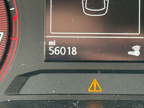 Used 2021 Volkswagen Jetta SE image 23