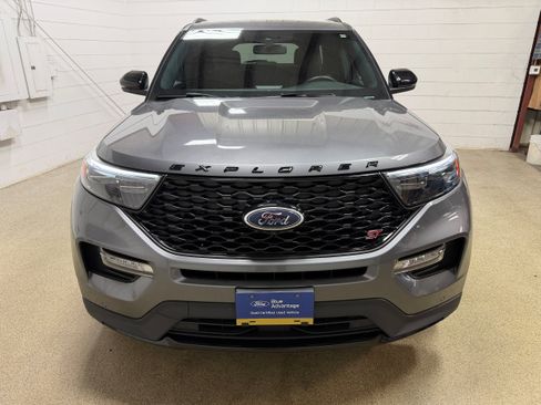 Certified 2023 Ford Explorer ST w/ Equipment Group 401A AWD/4WD image 39
