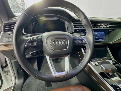 Used 2024 Audi Q8 Premium Plus w/ Premium Plus Package AWD/4WD image 12