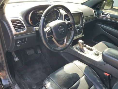 Used 2017 Jeep Grand Cherokee Overland AWD/4WD image 20