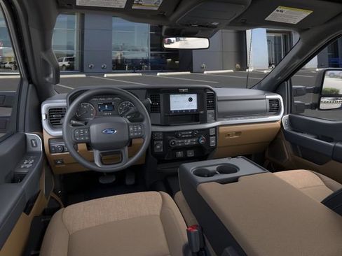 New 2026 Ford F250 XLT AWD/4WD image 9