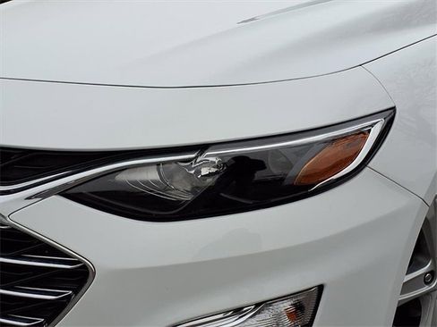 Certified 2022 Chevrolet Malibu LS image 31