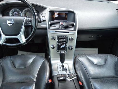Used 2012 Volvo XC60 T6 AWD/4WD image 20