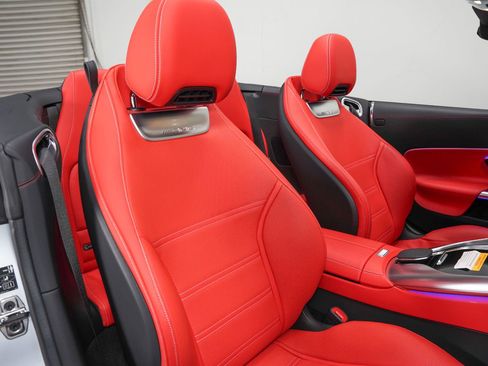 Used 2022 Mercedes-Benz SL 55 AMG 4MATIC image 33