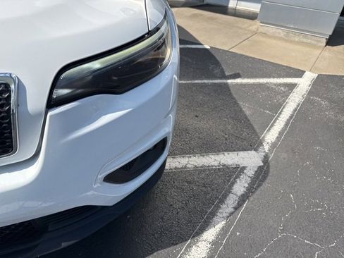 Used 2019 Jeep Cherokee Latitude Plus image 42