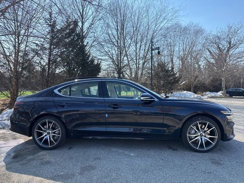 New 2026 Genesis G70 2.5T Prestige image 10