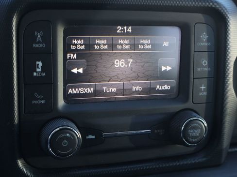 Used 2019 Jeep Wrangler Unlimited Sport image 14